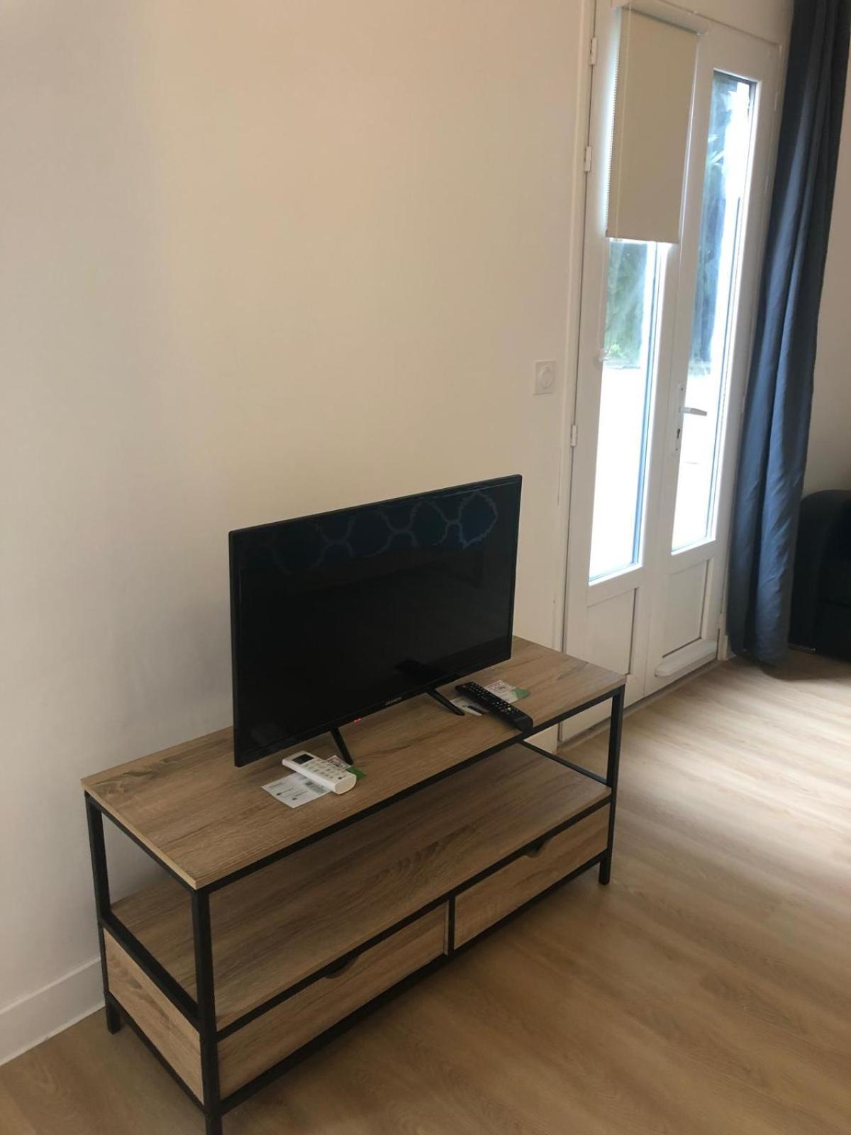 Appartements Saint Gratien 3 Min A Pied Transport Tour Eiffel ภายนอก รูปภาพ